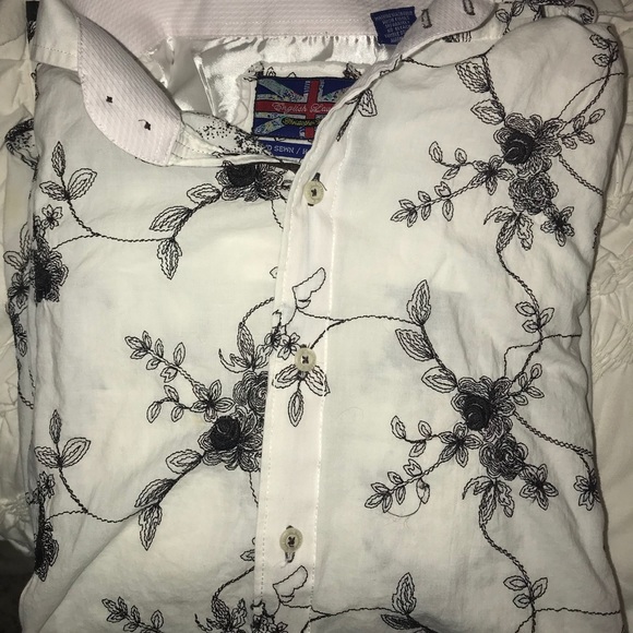 Patterned button down - Picture 5 of 6